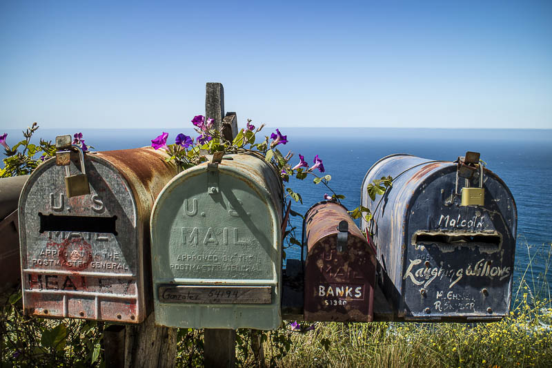 US Mailboxes an der California State Route 1